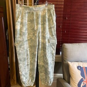 American Eagle Outfitters Blue Tie-Dye Pants